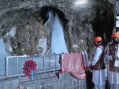 અમરનાથ યાત્રા  1 53 લાખ શ્રદ્ધાળુઓએ દર્શન કર્યા