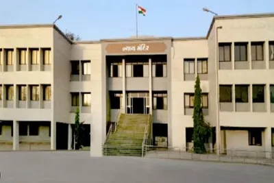 અમરેલી સેશન્સ કોર્ટે ગૌવંશની કતલ કરનારા ત્રણ શખસોને આજીવન સજા ફટકારી