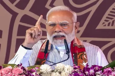 pm મોદીએ સોલાપુરમાં આગની દુર્ઘટના પર દુઃખ વ્યક્ત કર્યું  સહાયની જાહેરાત કરાઈ