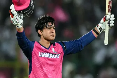 બિહારઃ ipl માં રેકોર્ડ સર્જનાર વિસ્ફોટ બેસ્ટમેન વૈભવ સૂર્યવંશીનું નીતિશ સરકાર કરશે સન્માન