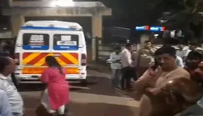 બાબરાના ફુલઝર ગામે નજીવી વાતે બે જૂથો બાખડી પડ્યા  એકનું મોત  9 જણા ઘવાયા