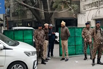 દિલ્હી બ્લાસ્ટ કેસ  edના અલ ફલાહ યુનિવર્સિટી પર દરોડા  4 રાજ્યમાં 30 સ્થળોએ તપાસ