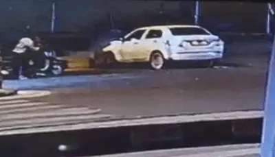 વડોદરામાં પાદરા રોડ પર નશો કરેલી હાલતમાં ચાલકે કાર ડિવાઈડર પર ચડાવી દીધી