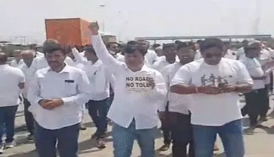 કચ્છમાં ટ્રક ટ્રાન્સપોર્ટરોની હડતાળ બાદ 4 ટોલ પ્લાઝા પર 3 દિવસ ટોલટેક્સ નહીં વસુલાય