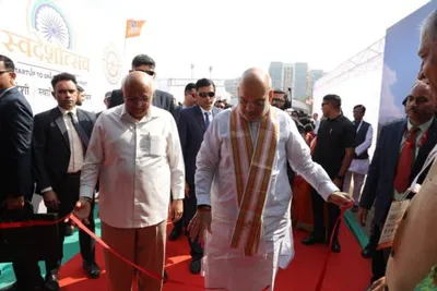 કેન્દ્રીય ગૃહ મંત્રી અમિતભાઈ શાહના હસ્તે અમદાવાદમાં  સ્વદેશોત્સવ ૨૦૨૫ નું ઉદ્દઘાટન