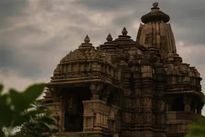 જીવનમાં એકવાર મા દુર્ગાના આ 5 શક્તિપીઠોના દર્શન અવશ્ય કરો  દેવીના રહસ્ય અને શક્તિનો થશે અનુભવ