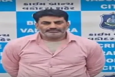 ટાટા હેરિયર કારની જ ચોરી કરતા બે રિઢા શખસોને ક્રાઈમ બ્રાન્ચે દબોચી લીધા