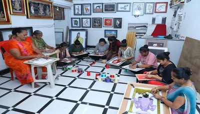 ગુજરાત સરકાર દ્વારા સ્વ સહાય જૂથોને ફંડ તેમજ કેશ ક્રેડિટનું વિતરણ કરાયુ