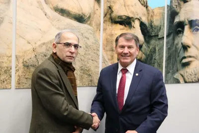 અમેરિકામાં ભારતીય રાજદૂત ક્વોત્રા અને પોલ દ્વિપક્ષીય સંબંધો પર ચર્ચા થઈ