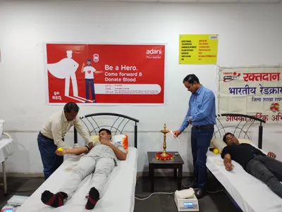 અદાણી ફાઉન્ડેશન દ્વારા ગૌતમ અદાણીના 63મા જન્મદિવસની રેકોર્ડબ્રેક રક્તદાન સાથે ઉજવણી