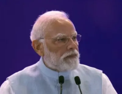 pm મોદી વારાણસીની મુલાકાત લેશે  ચાર નવી વંદે ભારત ટ્રેનોને લીલી ઝંડી આપશે