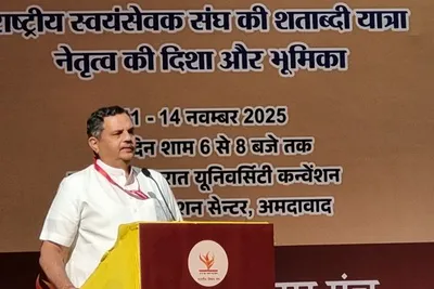 ગુરુ ગોળવળકરજી માનતા કે હિન્દુ સમાજમાંથી જાતિવાદને સાધુ સંતો દૂર કરી શકે