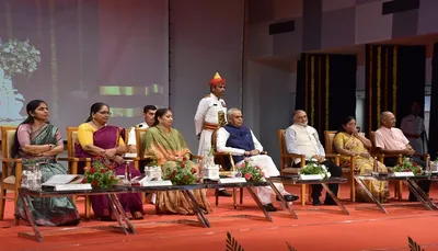 સારા સંસ્કારોના સિંચનથી બાળકો માનવતાના રક્ષક અને રાષ્ટ્રના નિર્માતા બની શકે   રાજ્યપાલ