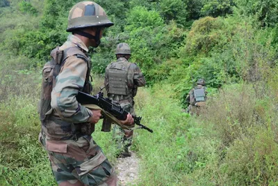 જમ્મુ અને કાશ્મીરના કિશ્તવાડમાં સુરક્ષા દળો અને આતંકવાદીઓ વચ્ચે અથડામણ