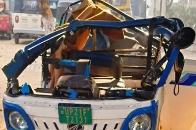 મુરાદાબાદમાં અજાણ્યા વાહને ઓટો રિક્ષા ટક્કર મારી  ત્રણના મોત અને બે ઘાયલ