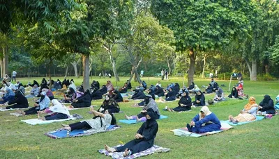 અમદાવાદમાં   વસુધૈવ કુટુંબકમ્ ની ભાવના સાથે મુસ્લિમ મહિલાઓ યોગાભ્યાસમાં બની સહભાગી