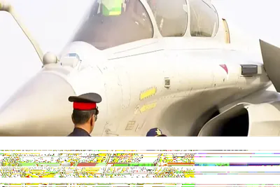 રાષ્ટ્રપતિ દ્રૌપદી મુર્મુએ અંબાલા એરફોર્સ સ્ટેશનથી રાફેલ વિમાનમાં ઉડાન ભરી