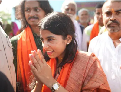 બિહાર ચૂંટણીમાં આવ્યો ગરમાવો  rjd ના ચૂંટણી વચનોને bjp એ અવાસ્તવિક ગણાવ્યાં