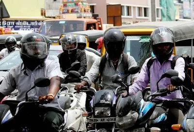 માર્ગ અકસ્માત ઘટાડવા લેવાયો મહત્વનો નિર્ણય  ટુ વ્હીલરમાં એન્ટી લૉક બ્રેકિંગ સિસ્ટમ ફરજિયાત કરાઈ