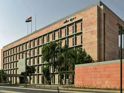 “વંદે માતરમ”ના 150 વર્ષની ઉજવણી કાલે સરકારી કચેરીઓનો સમય સવારે 9 30થી સાંજે 5 10 સુધીનો રહેશે