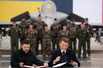 રશિયા સાથેના યુદ્ધ વચ્ચે હવે યુક્રેન ફ્રાન્સ પાસેથી 100 રાફેલ ખરીદશે