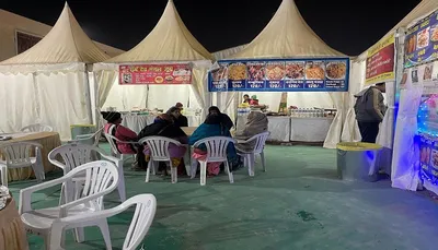 પ્રયાગરાજના મહાકુંભ મેળામાં ઉત્તર ગુજરાતના રોટલા અને સૌરાષ્ટ્રના ગાંઠિયાની બોલબાલા