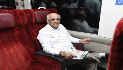 ચિંતન શિબિર માટે મુખ્યમંત્રી સહિત મંત્રીઓ  અધિકારીઓ ધરમપુર પહોચ્યા