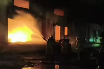 ઇન્દોરમાં એક કેમિકલ ફેક્ટરીમાં આગ લાગી  બે મહિલાઓના મોત