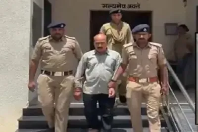 અમદાવાદના શ્વાને બચકા ભરતા બાળકીના મોતના કેસમાં પાલતુ શ્વાનના માલિકની ધરપકડ