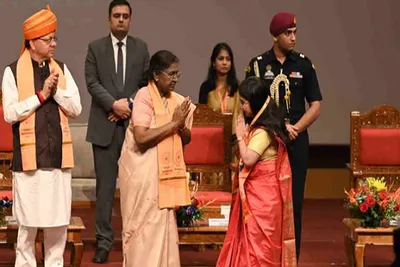 રાષ્ટ્રપતિ દ્રૌપદી મુર્મુ ઉત્તરાખંડની મુલાકાતે  પતંજલી યુનિવર્સિટીના બીજા પદવીદાન સમારોહમાં જોડાયા